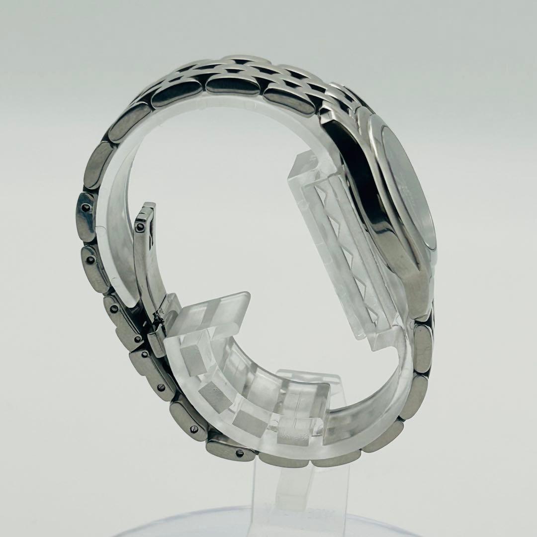 美品 グッチ 5500L Gクラス 黒文字盤 新品電池 デイト レディース