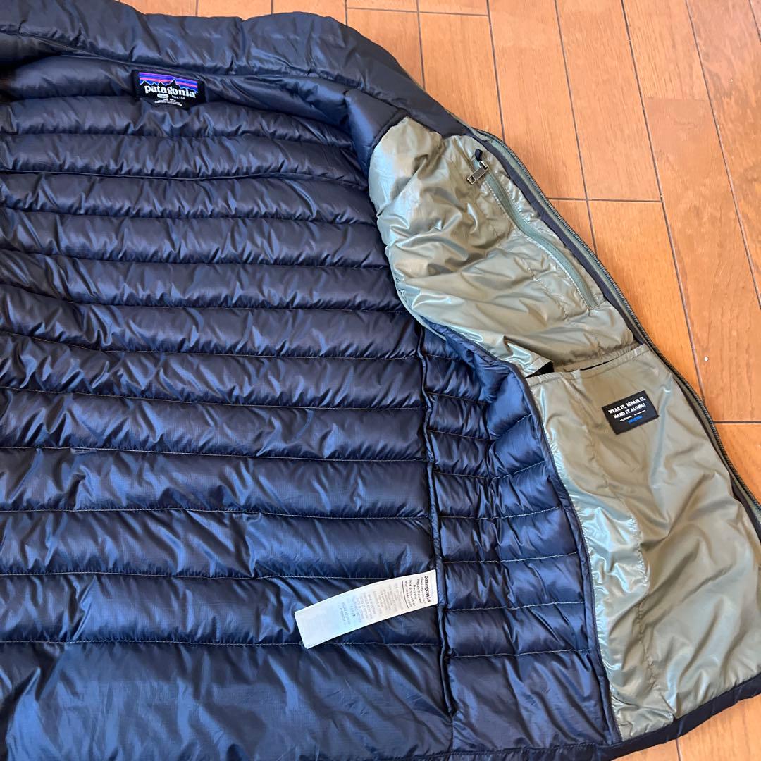 Patagonia ダウンベスト オリーブグリーン
