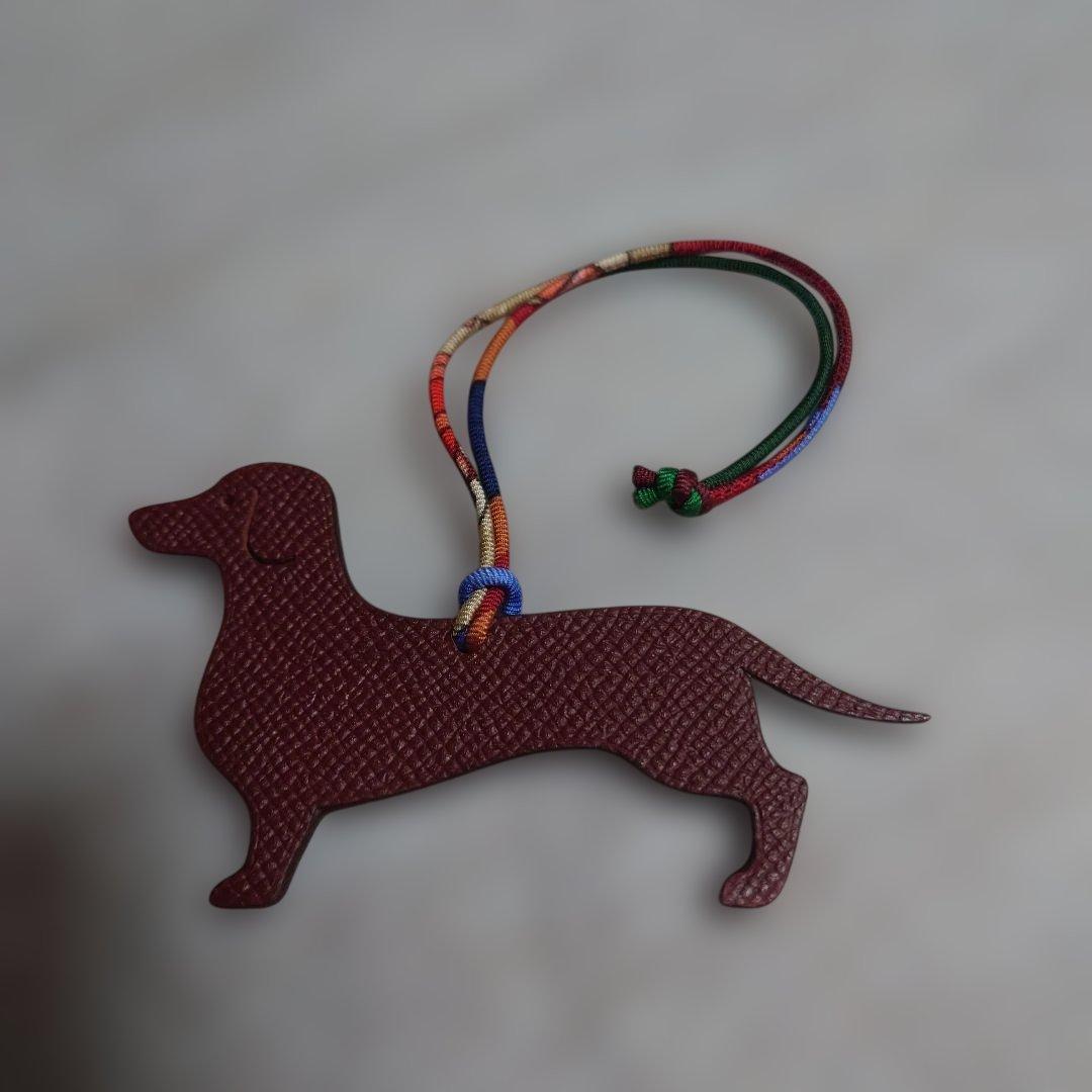 エルメス　プティアッシュ　ダックスフント　チャーム