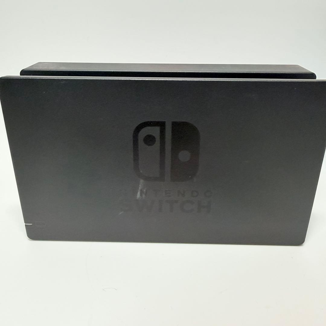 ニンテンドー　Switch スイッチ　本体