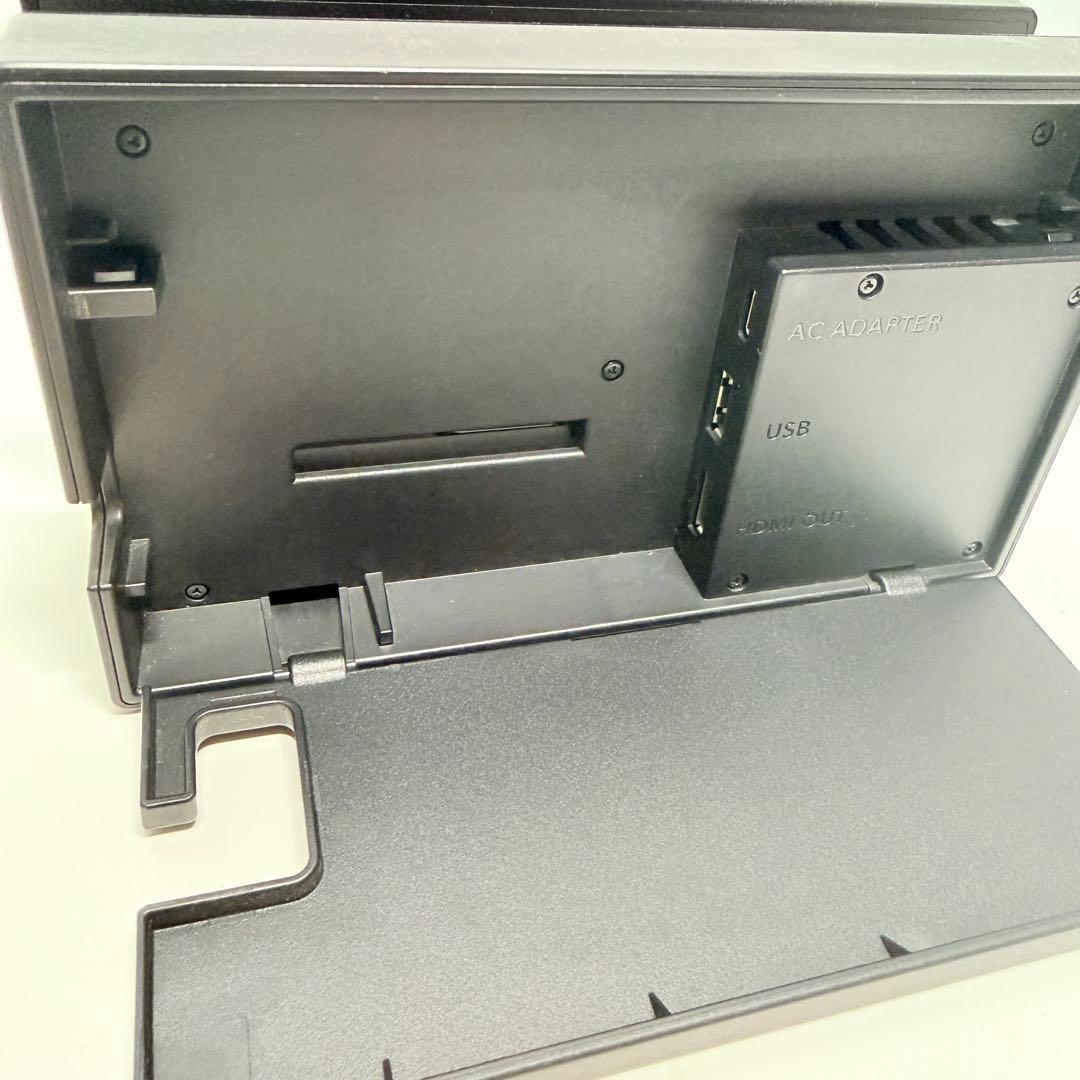 ニンテンドー　Switch スイッチ　本体