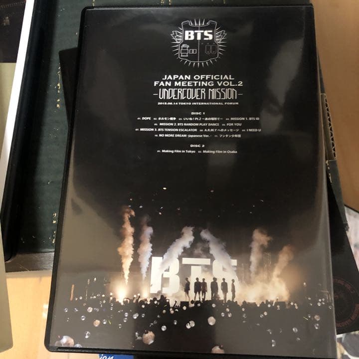 会場特典 スペシャルフォト　V テヒョンと DVD