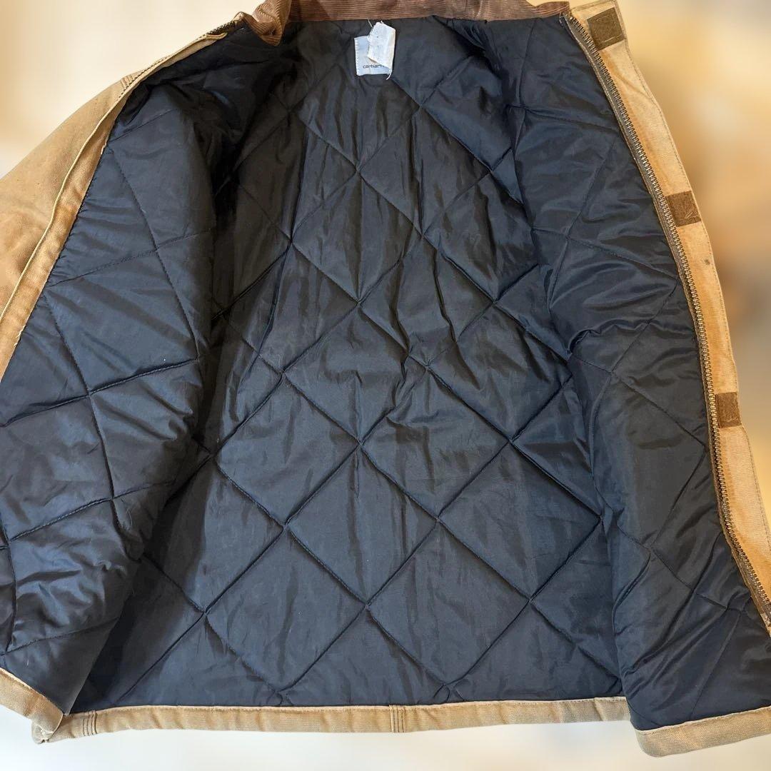 カーハートトラディショナルジャケット