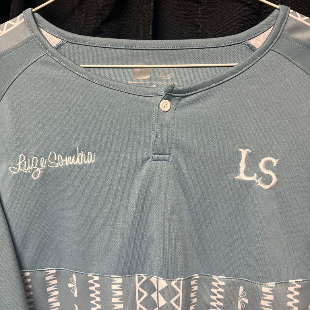 ルースイソンブラ　水色幾何学模様　ウェアセット