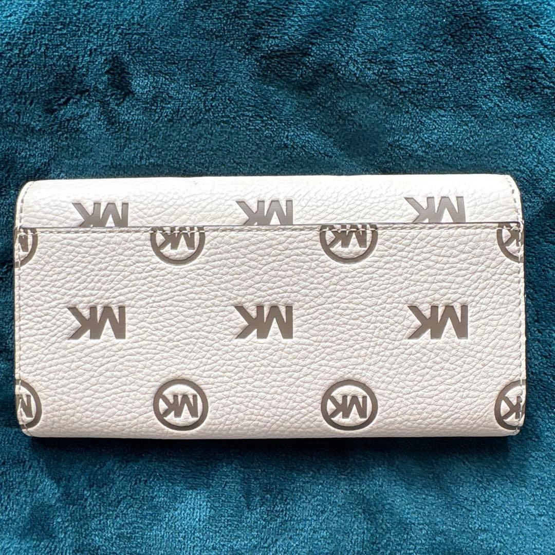 Michael Kors MKロゴ長財布 ライトクリーム