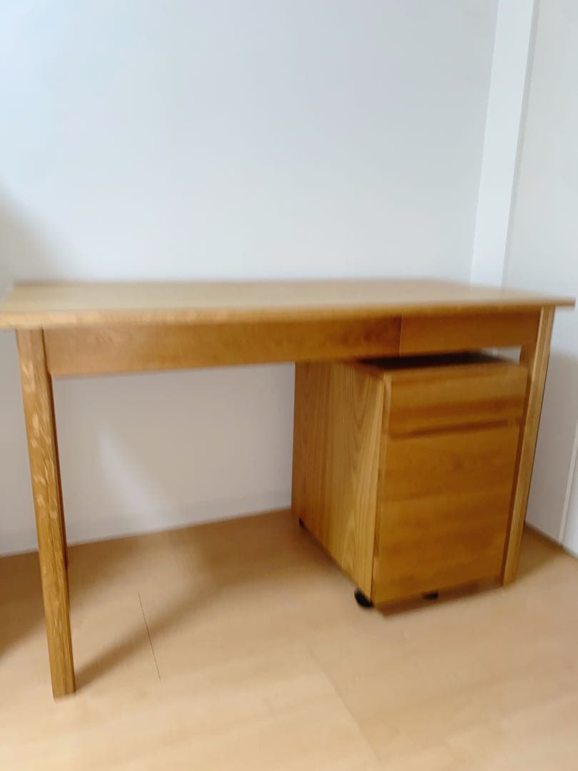 無印良品　木製デスク