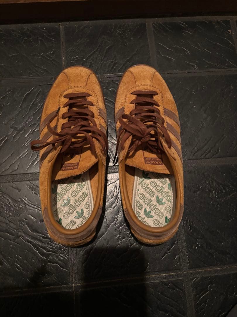 お値下げ中adidas タバコ グルーエン ブラウン スニーカー
