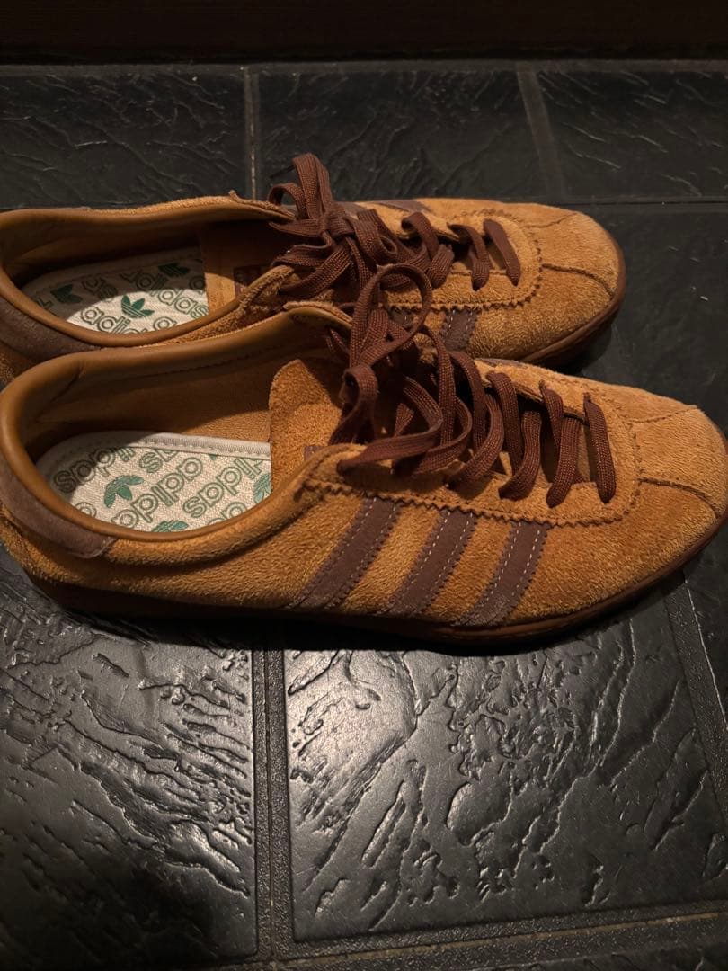 お値下げ中adidas タバコ グルーエン ブラウン スニーカー