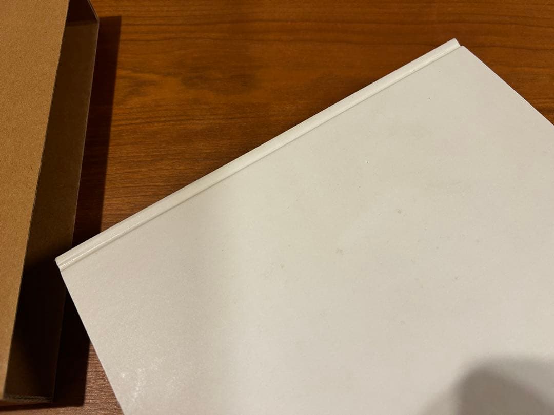 イラストレーテッド　名作椅子大全　織田憲嗣　新潮社