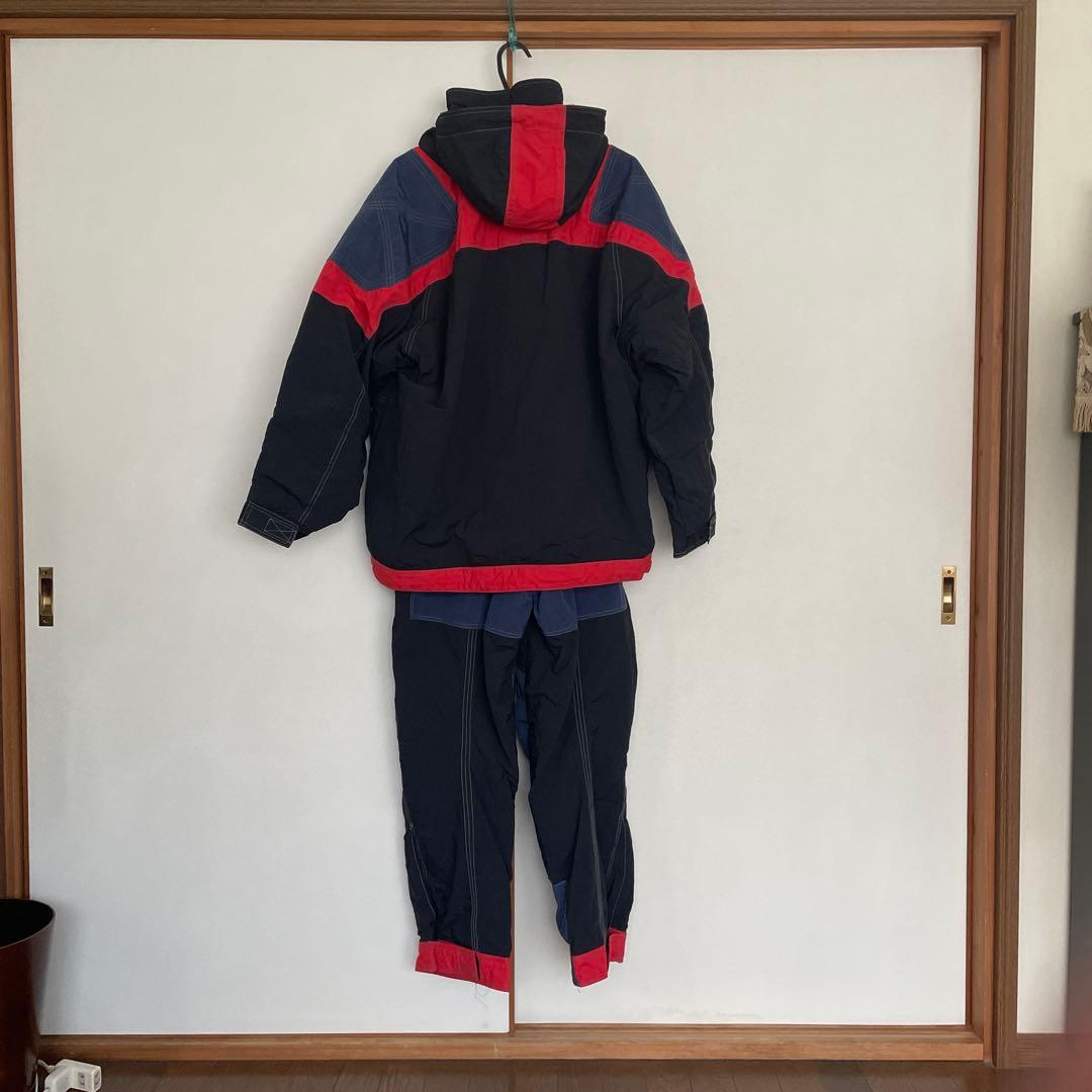 SASQUATCH サスクワッチ　スキー　スノボ　ウェア 上下　Ｍサイズ