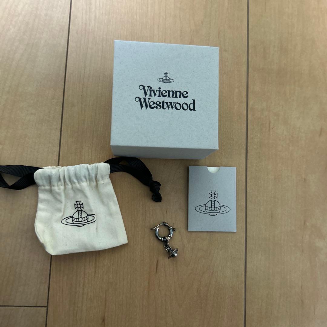 Vivienne Westwood シングルピアス