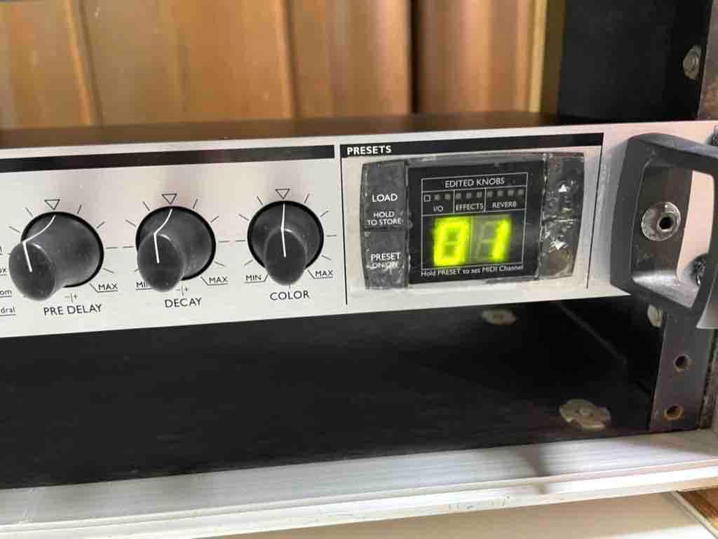 TC Electronic M300 マルチエフェクター マニュアル付属