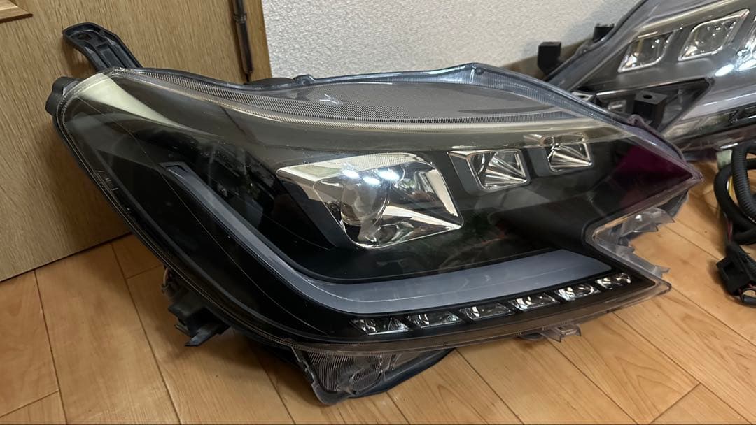 BRASH3眼カラーアイヘッドライト