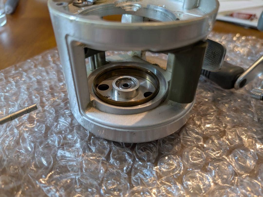 【良品】名機 シマノ 92カルカッタ200 丸型ベイト クラシック