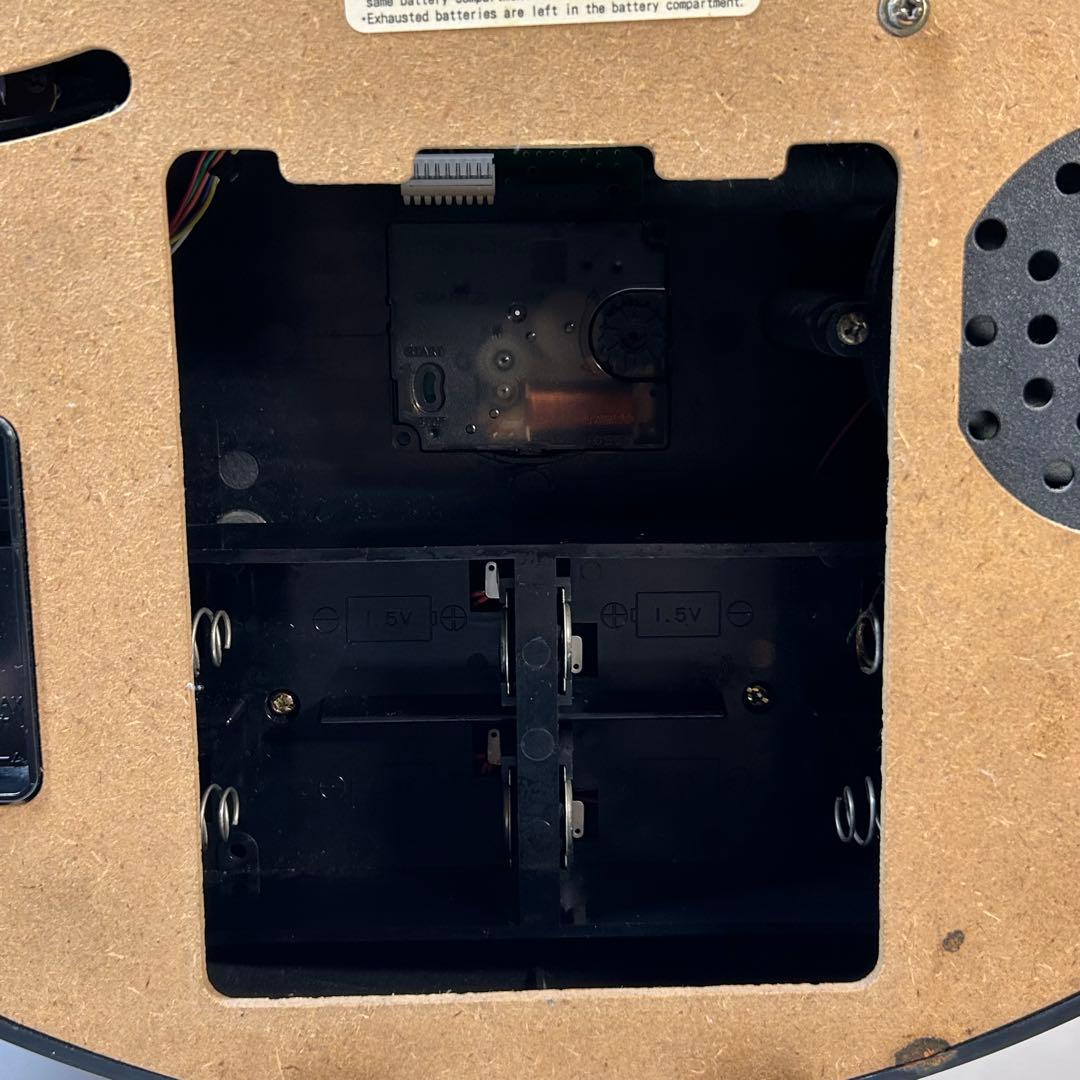 happy [動作OK] リズム時計工業Small World ライブA