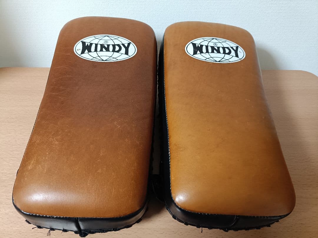 WINDY KP-6 キックミット　 レザー製　中古　②