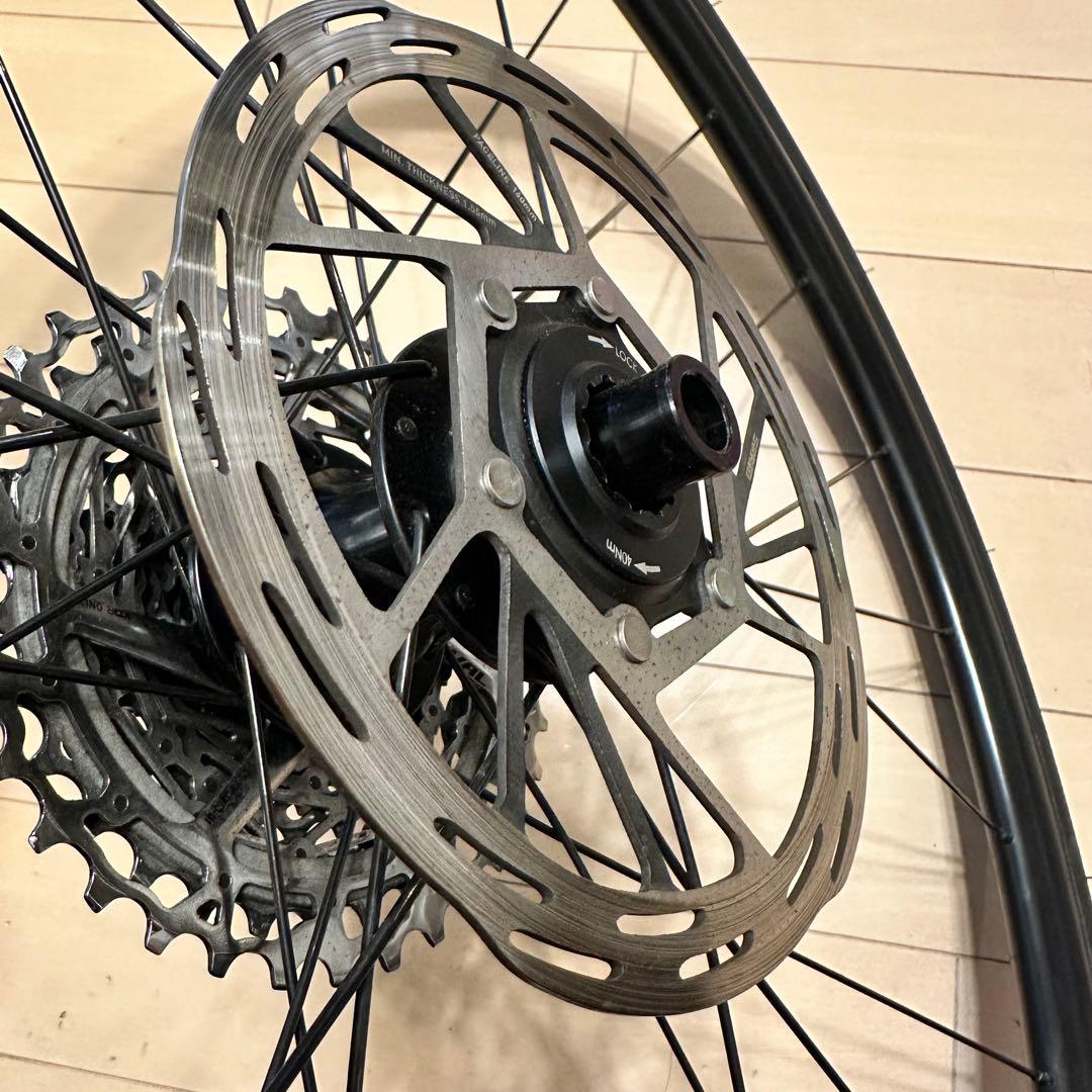 DT swiss R470DB タイヤ・スラムスプロケ・ローター付き