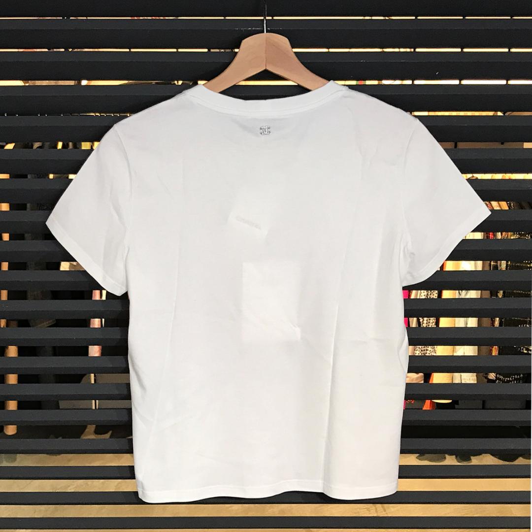 ♡りんご♡プロフ必読♡様の 新品未使用 シャネル 2023 ココマーク ハート