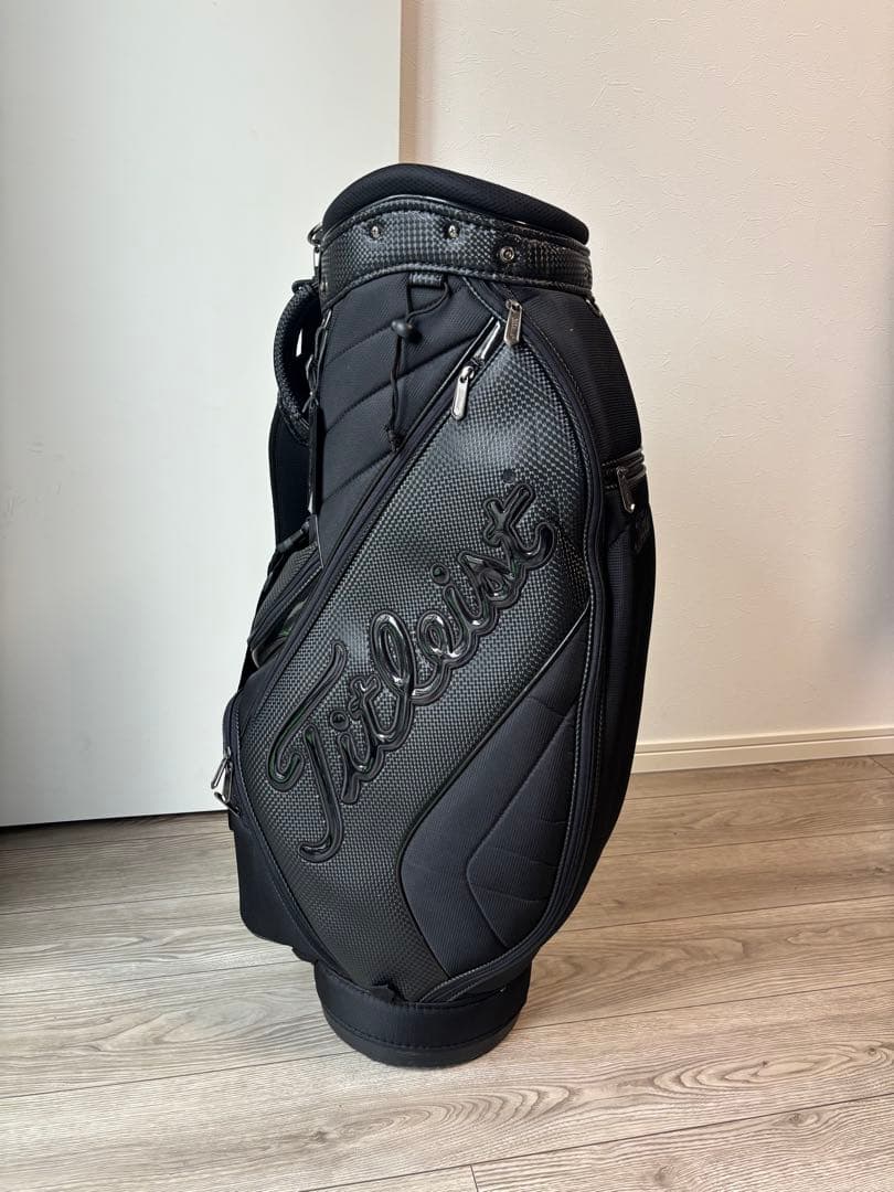 Titleist ゴルフバッグ ブラック フードカバー付き