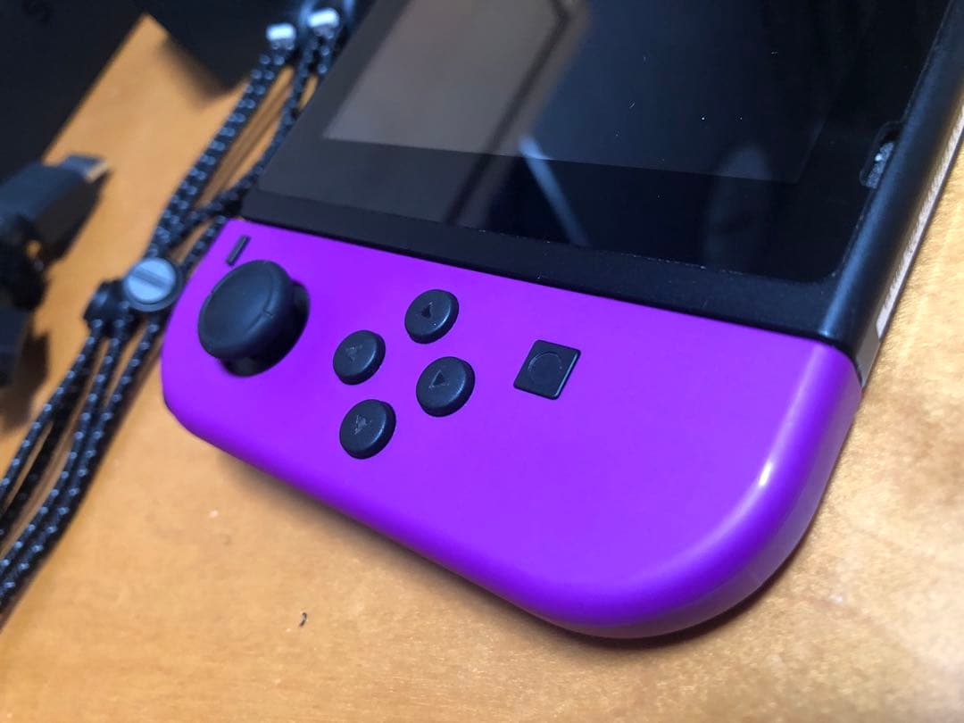 Nintendo Switch 新型　バッテリー強化版