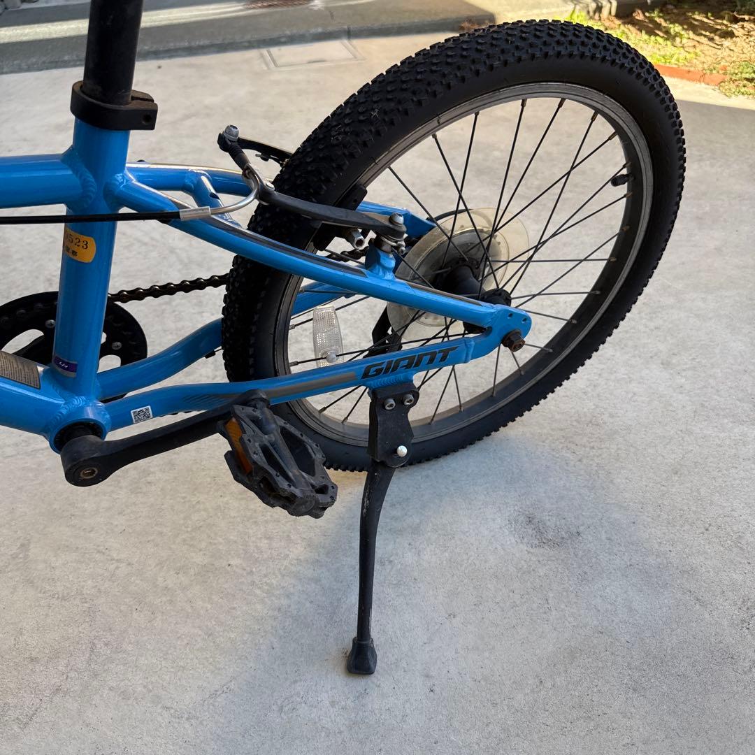 Giant キッズバイク 20インチ 青