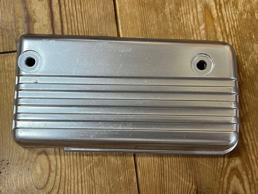 ゼファー 400、ゼファーχ用FX、GP仕様スプロケットカバー