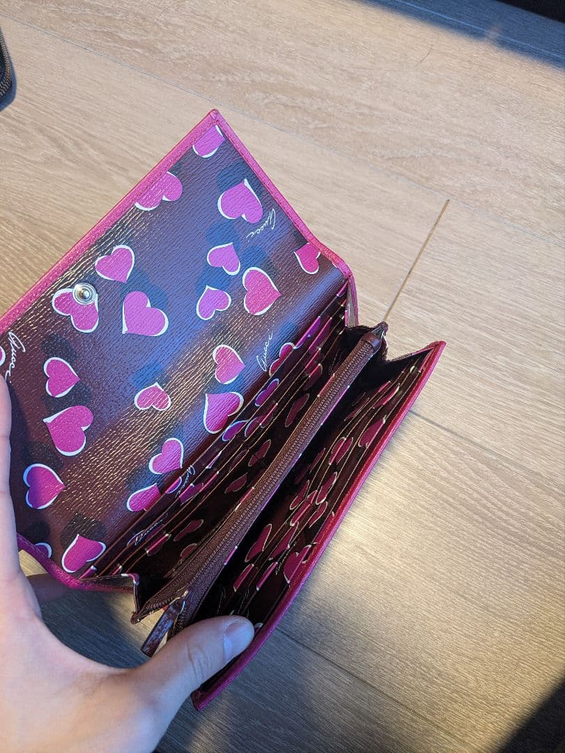 GUCCI　ハート　長財布　ピンク