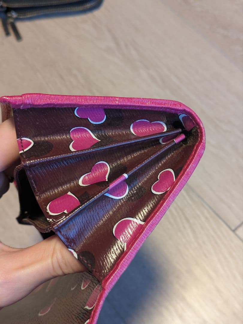 GUCCI　ハート　長財布　ピンク