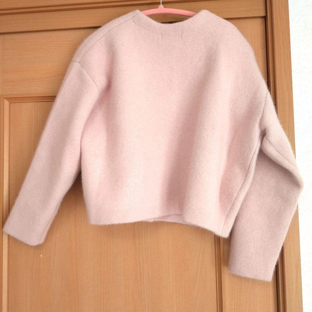 美品　 ピンクノーカラージャケット　ボタンゴールド