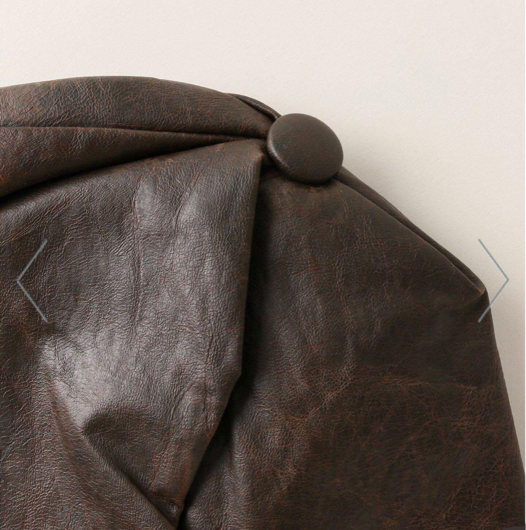 INSCRIRE(アンスクリア)Fake Leather Hoodie