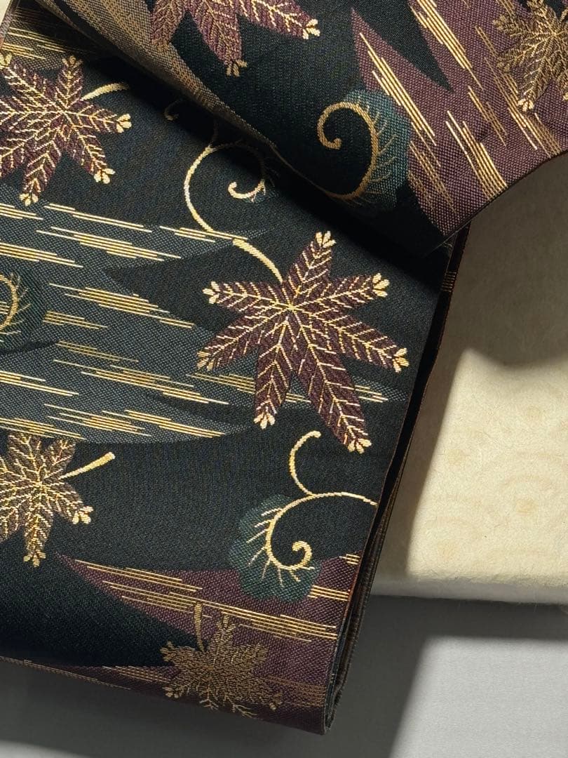 [美品] 長尺　半幅帯　小袋帯　正絹　黒　唐草　カジュアル　小紋　紬　無地