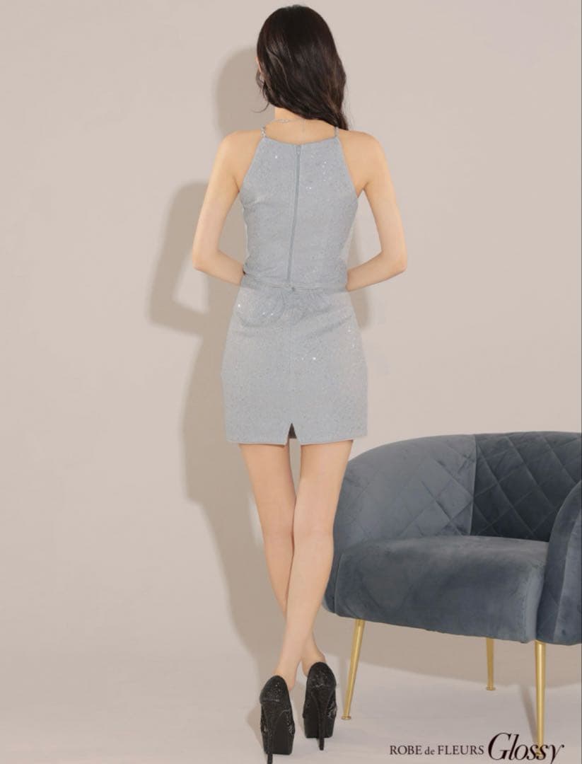 美品Glossy/グロッシースパンコール/ ラメニットホルターネックセットアップ