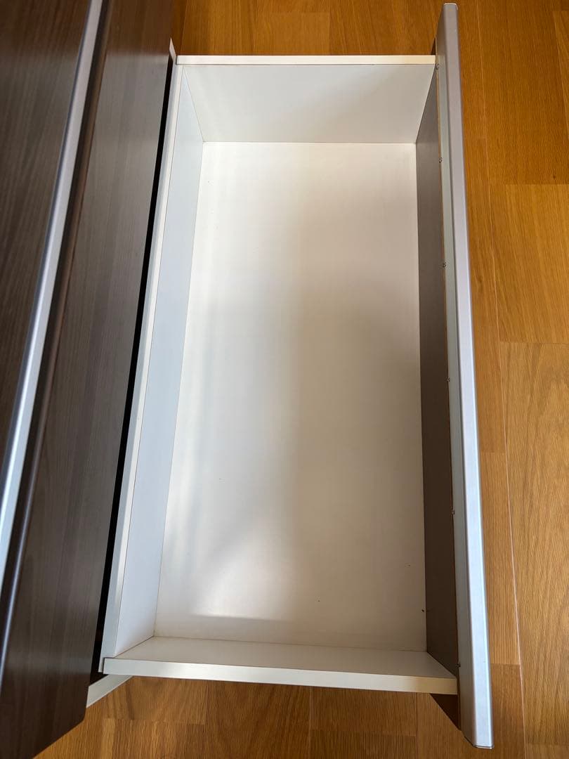 ニトリ　ブラウン木製チェスト 7引き出し ガラス窓付き