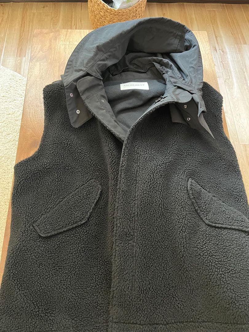 VACHEMENTヴァシュモン　リサイクルシェルタフタボアベスト