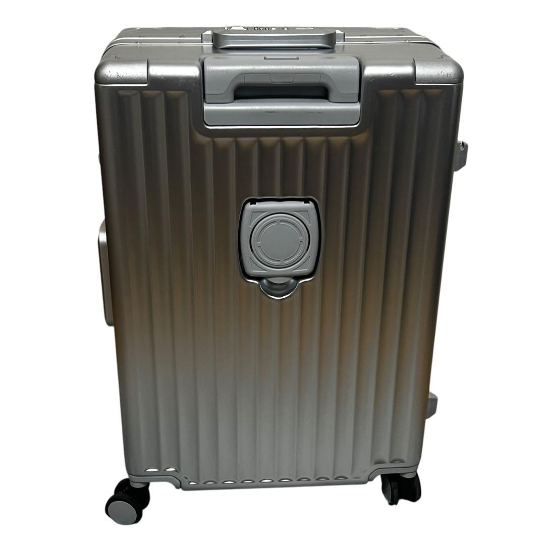 リベティ　多機能スーツケース　Mサイズ　65L シルバー