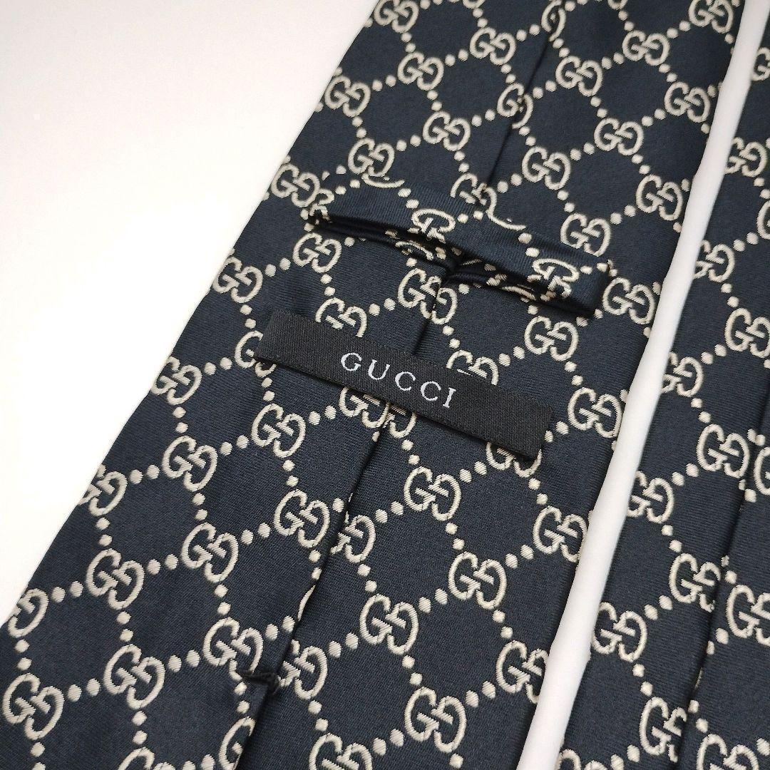 【美品】グッチ ネクタイ ネイビー 濃紺 GGチェーン柄 高級【イタリア製】