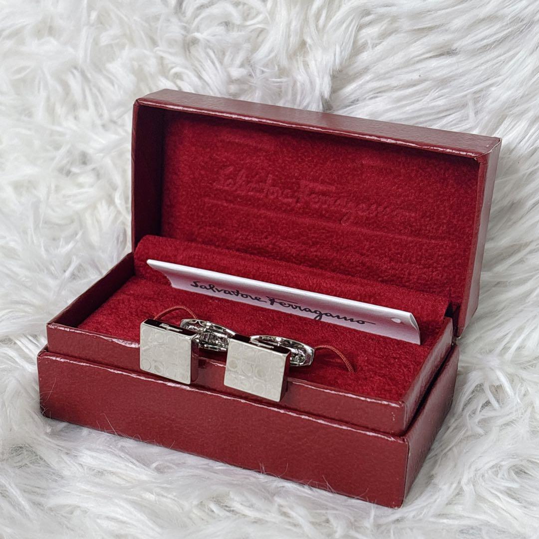 Salvatore Ferragamo 四角形カフリンクス