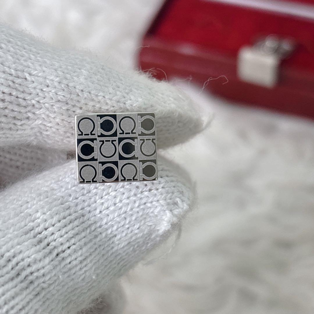 Salvatore Ferragamo 四角形カフリンクス