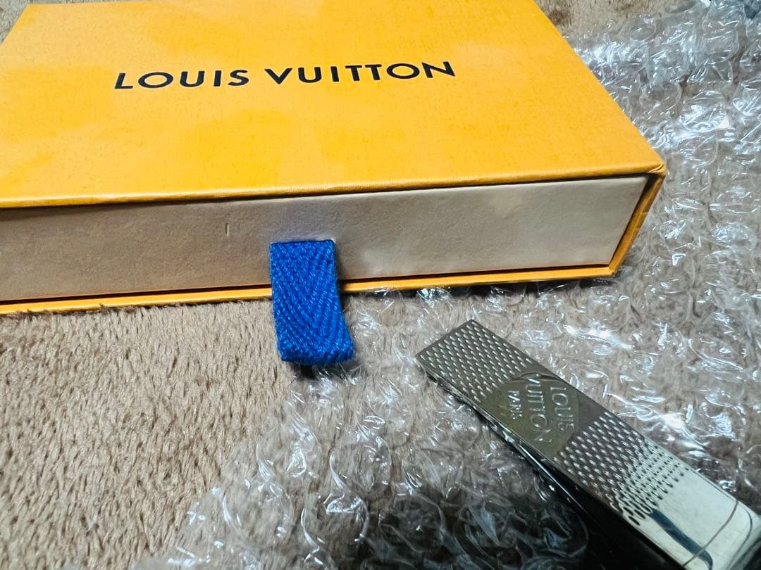 早い者勝ち‼️ LOUIS VUITTON シルバーマネークリップ