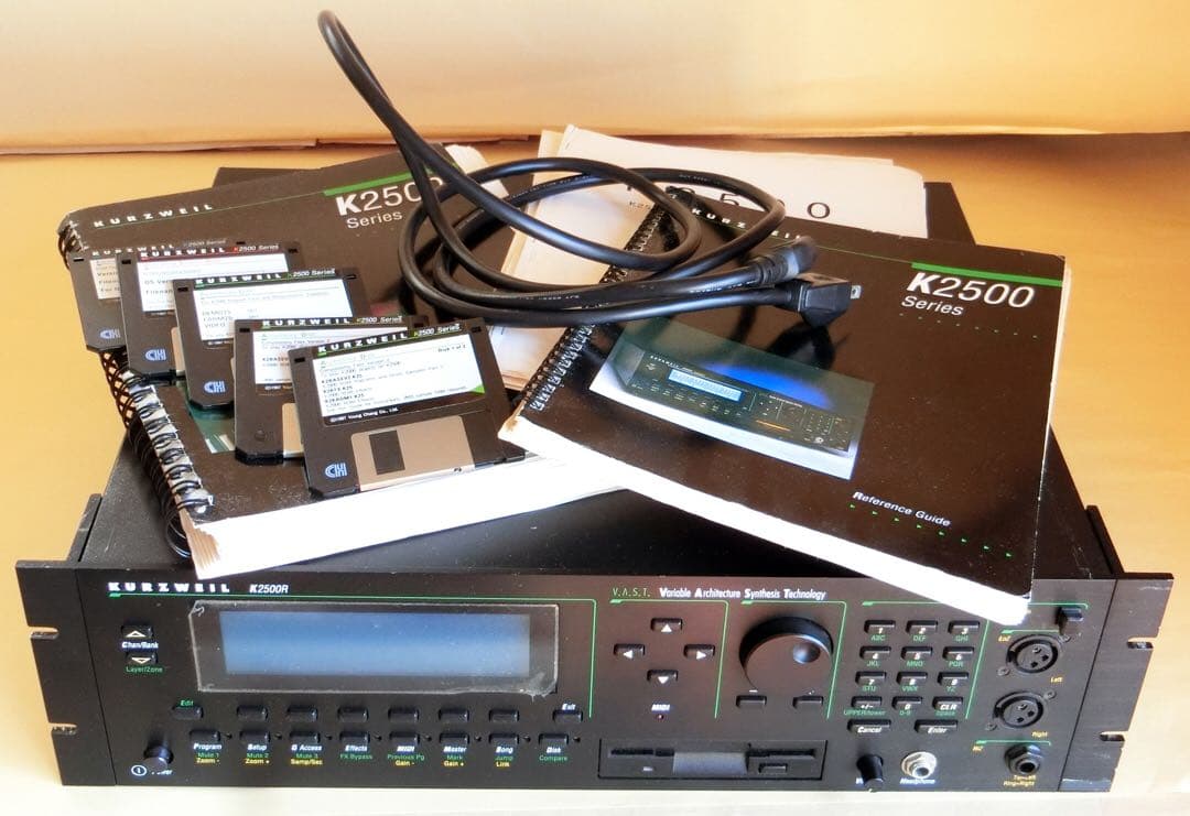 値下げ KURZWEIL K2500R サンプルオプション 完動 美品