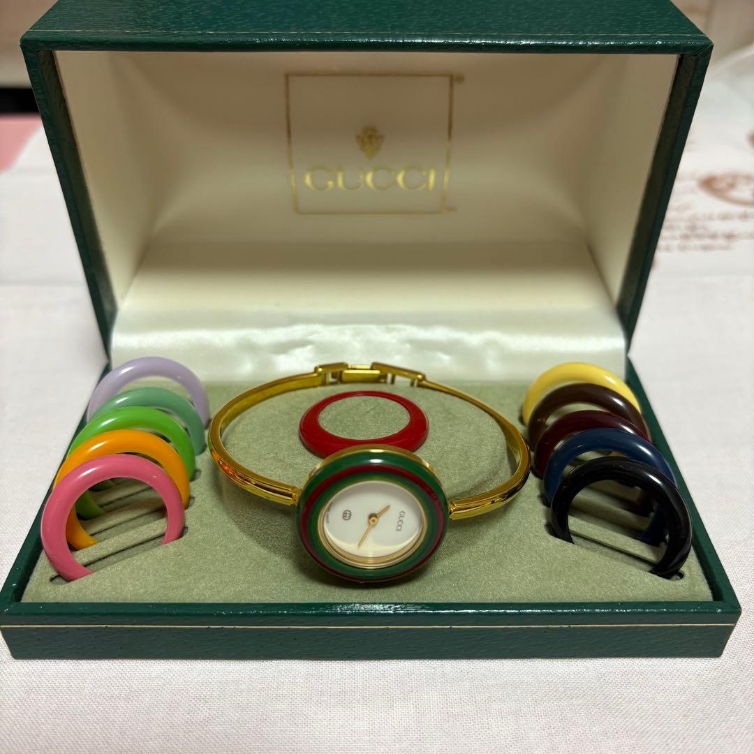 GUCCI チェンジベゼル腕時計