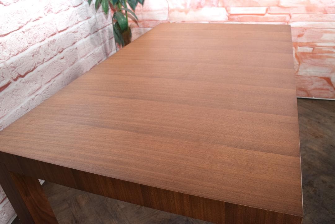 ロックストーン テラーニ ダイニングテーブル ウォールナット 幅120㎝