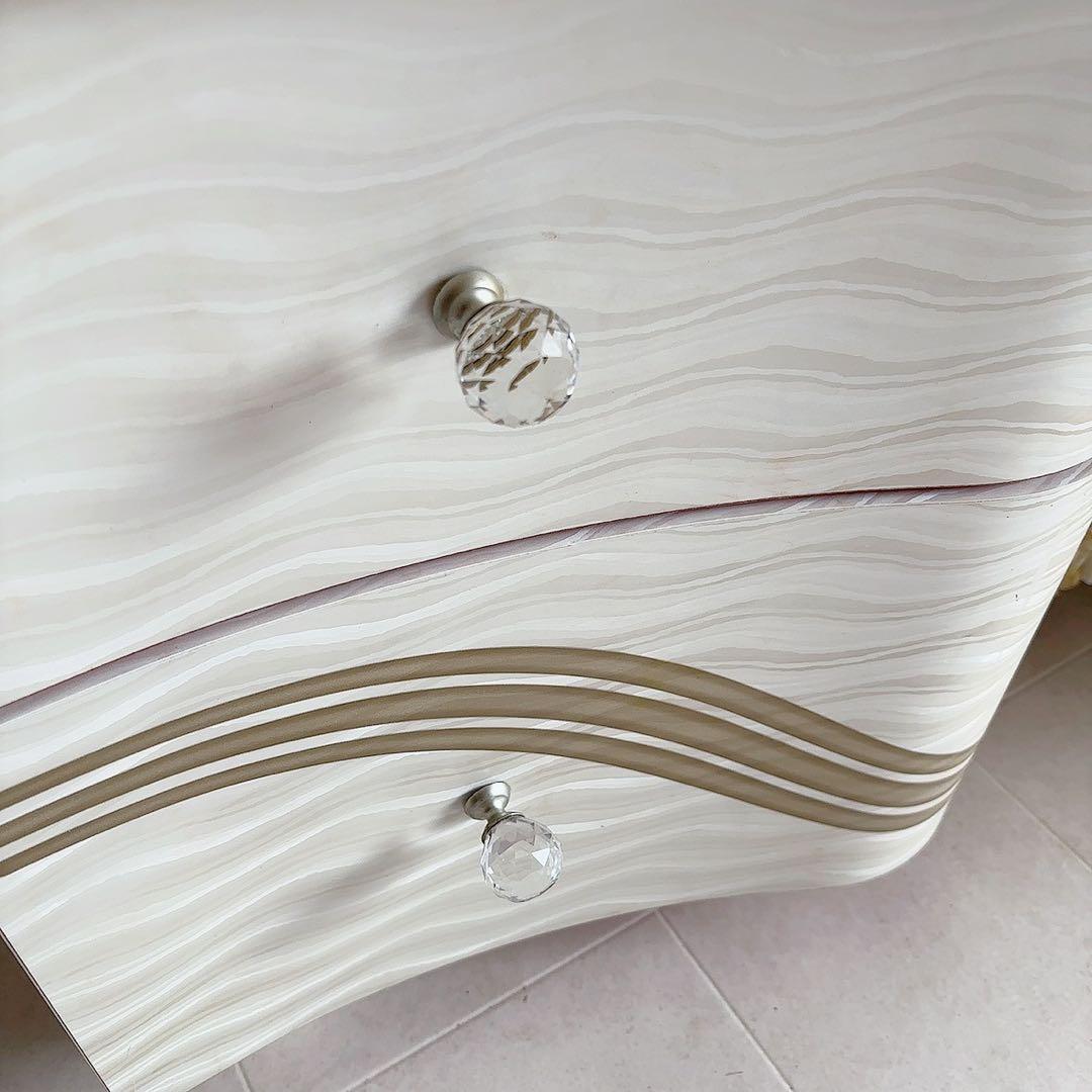 イタリア製　サイドボード　テレビボード　ドレッサー　アレドクラシック　ARRED