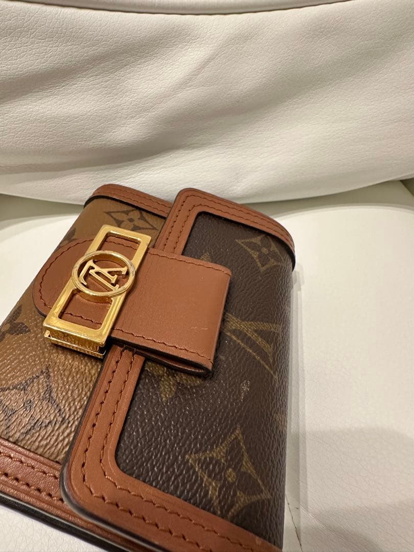 ☆*☆様 Louis Vuitton 三つ折り財布 ドフィーヌ　コンパクト　モノ