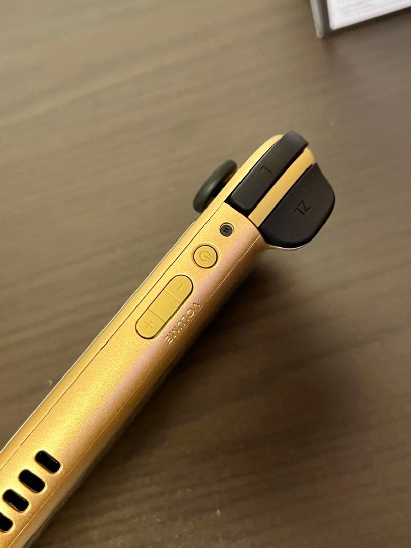 Nintendo switch lite ハイライルエディション