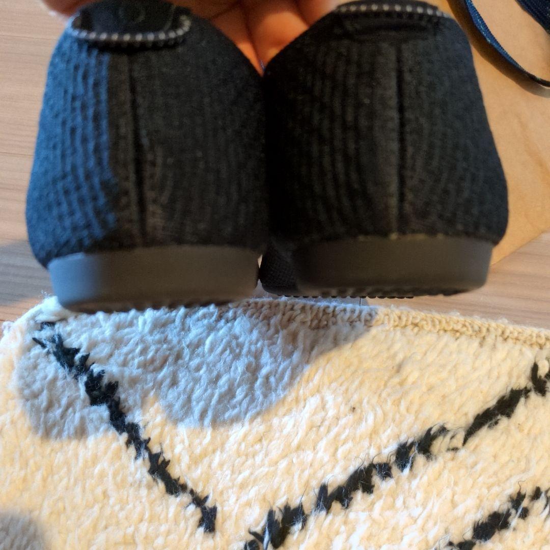 Öffen/オッフェン ポインテッドトゥ フラットシューズ 26 ブラック42