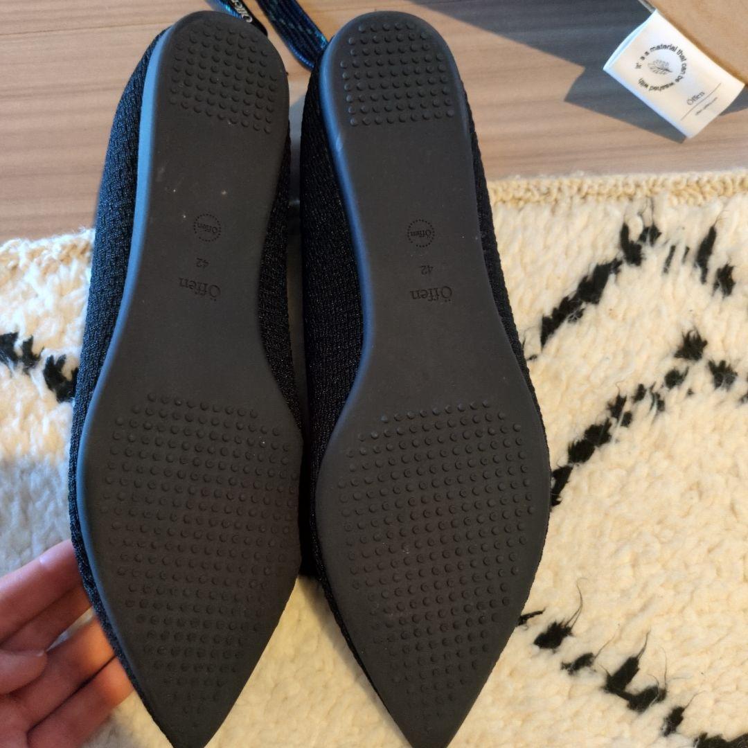 Öffen/オッフェン ポインテッドトゥ フラットシューズ 26 ブラック42