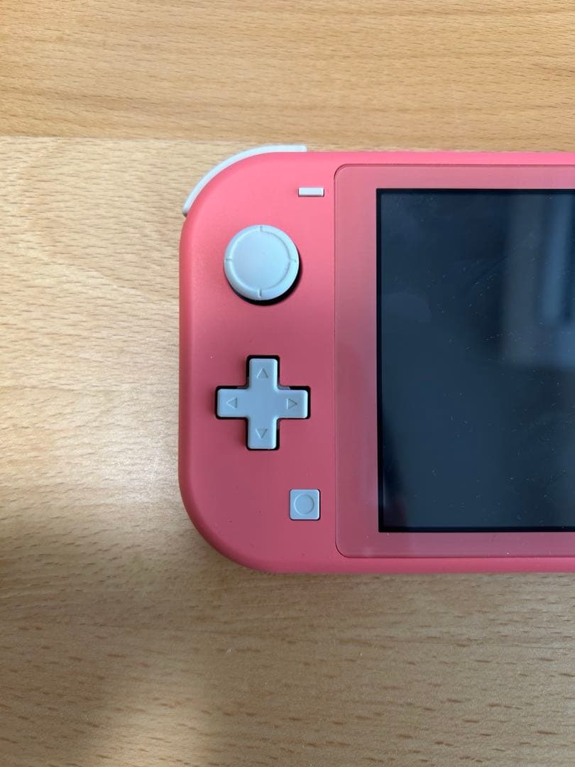 スイッチライト 本体 コーラル　ケース、SDカード付