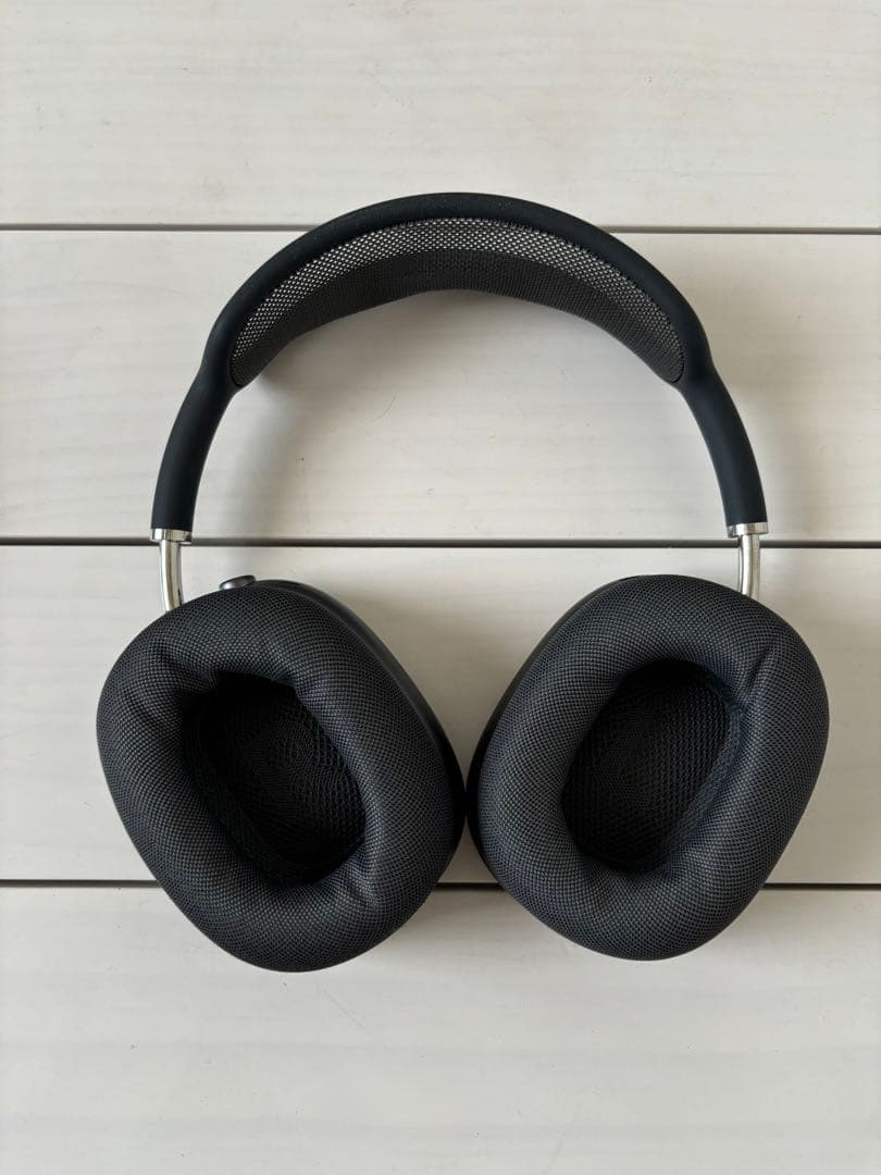 AirPods Max ミッドナイト　カバー付き、交換用付