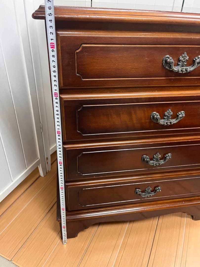 最終価格！送料込み！カリモク コロニアル 木製チェストチェスト ４段　引き出し